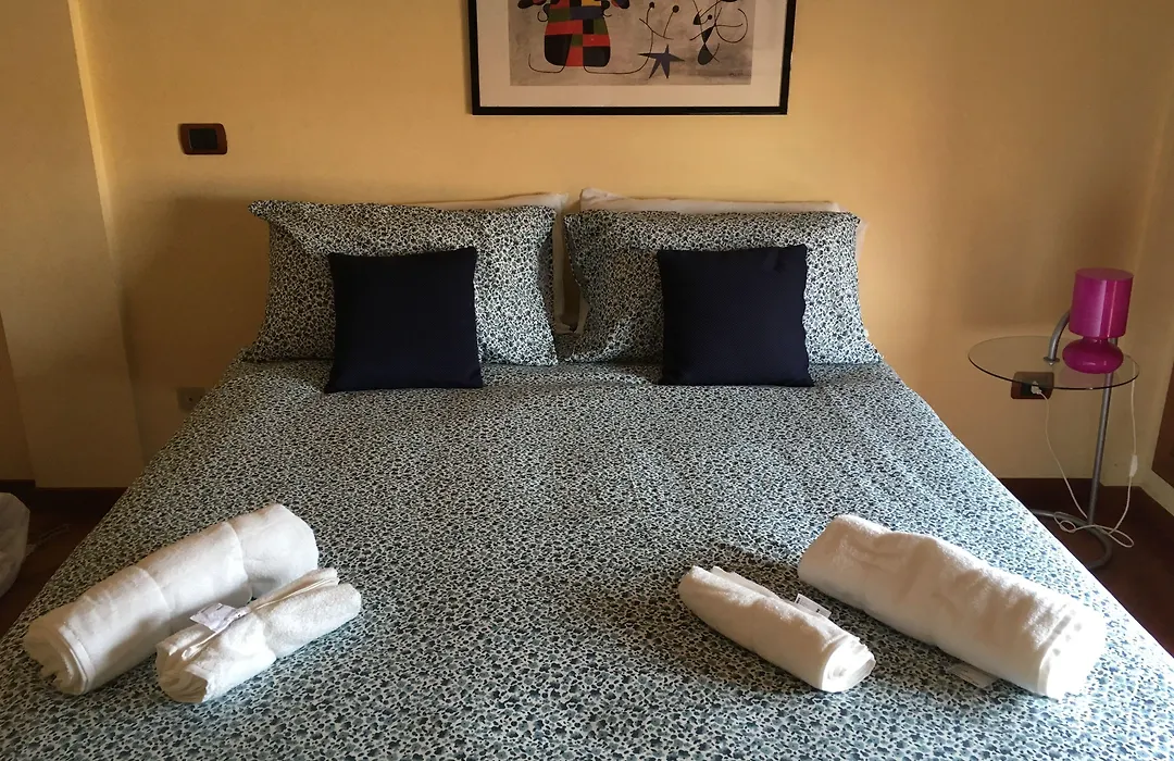 Jfk B & B-1